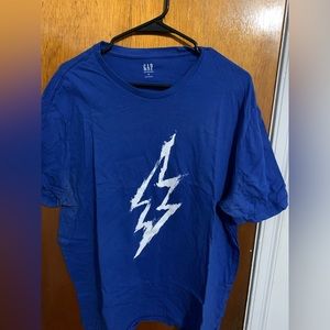 Blue and White bolt graphic tee